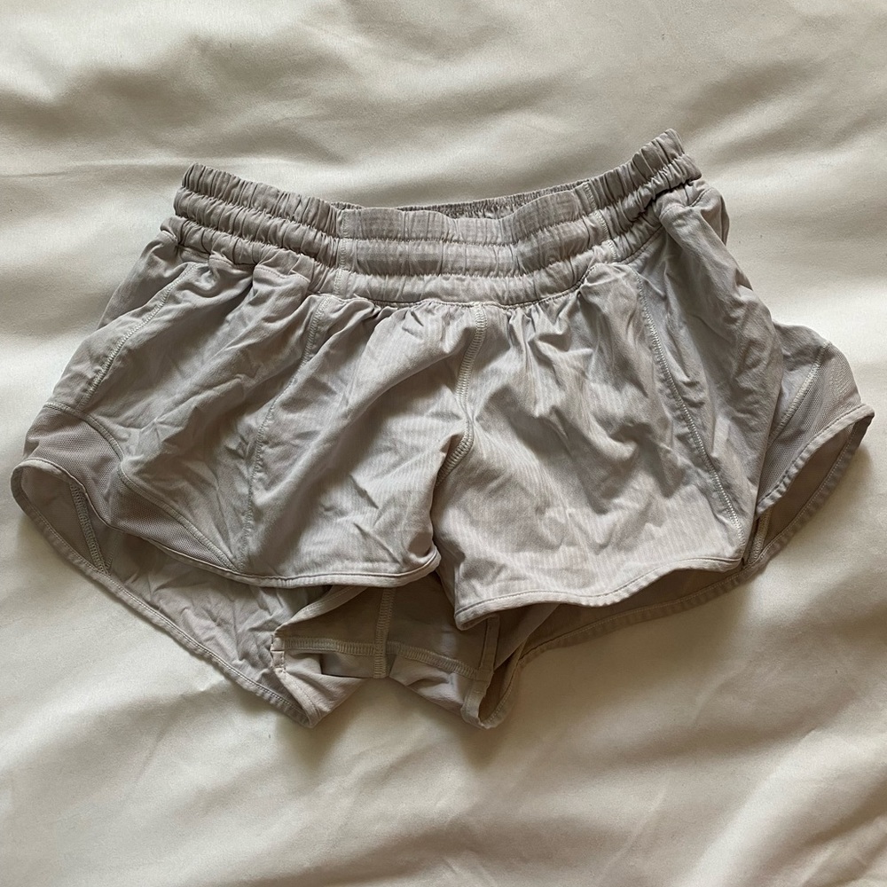 lululemon hotty hot shorts